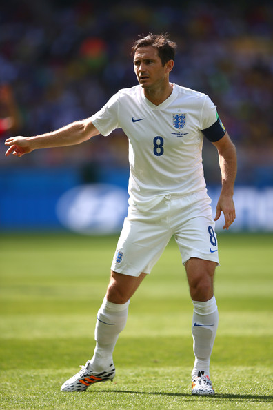 包含兰帕德重获决胜之役，切尔西前景重新开启新篇章的词条